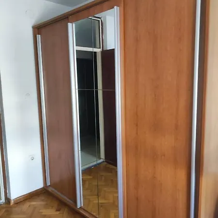 Apartment Sweet *